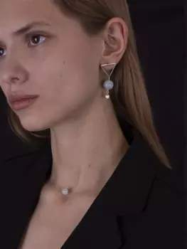 Колье-невидимка аквамарином