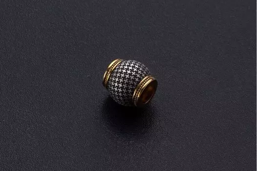 Бусина. Греческий крест.