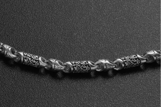 Цепь литая с родиевым покрытием.