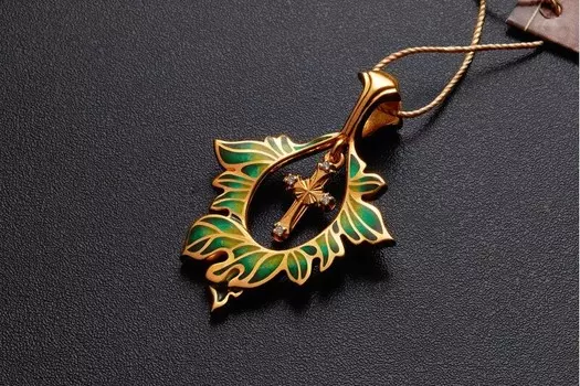 Четырехконечный крест. Подвеска. Эмаль.