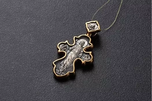 Господь Вседержитель. Икона Божией Матери «Троеручица»