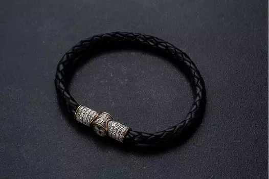 Кожаный браслет с молитвой "Отче Наш" и магнитным замком