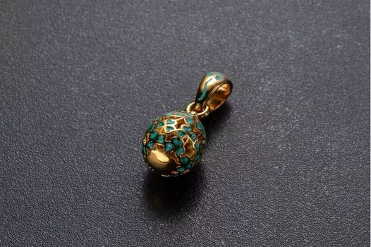 Пасхальное яйцо «Клевер»