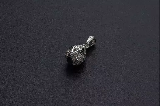 Пасхальное яйцо «Лебеди»