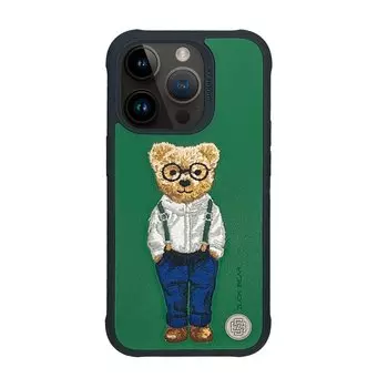 Чехол-накладка Zuck Bear London Classic Kapak - Mayfair Swank для Apple iPhone 15 Pro Max искусcтвенная кожа (зеленый)