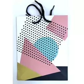 Пакет подарочный бумажный (в ассортименте) средний