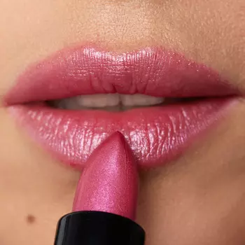 Губная помада Magie academie тон 15 Wild rose перламутровая с увлажняющим эффектом 3,7г