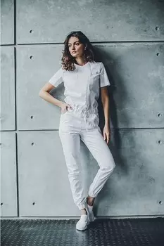 Комбинезон Цветоформа женский медицинский М 91 р 44 белый