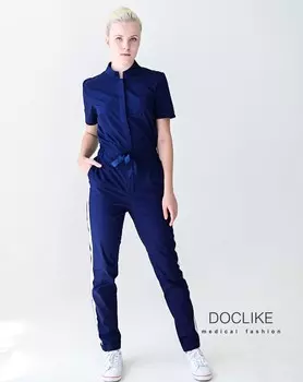 Комбинезон DOCLIKE медицинский женский DL 613/1 в стиле спорт-шик синий/белый р 48
