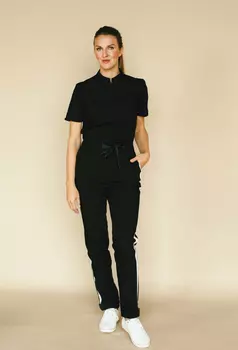 Комбинезон DOCLIKE медицинский женский DL 614/1 c лампасами в стиле спорт-шик черный/белый р 48
