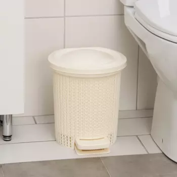 Контейнер д/мусора с педалью Svip Ajur цвет айвори 6 л