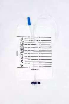 Мочеприемник 1000 мл, однор. 2-х такт вып., клапан попер.сливной крест. кран,трубка ПВХ й 90 см,стер