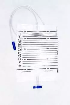 Мочеприемник 2000 мл однор.2-х такт вып., клапан попер.сливной крест. кран, трубка ПВХ й 90 см,стер