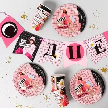 Набор Страна Карнавалия бумажной посуды «Ты лучшая», 6 тарелок, 6 стаканов, 1 гирлянда