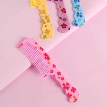 Расческа Queen fair 19х4 см рисунок цветы МИКС