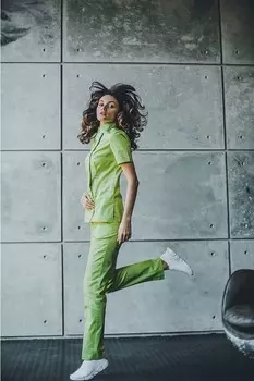 Рубашка Цветоформа женская медицинская блузка М 212 р 42 лайм