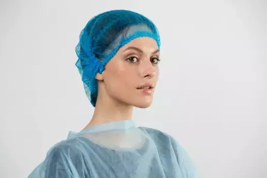 Шапочка-клип White Line голубая 50 штук