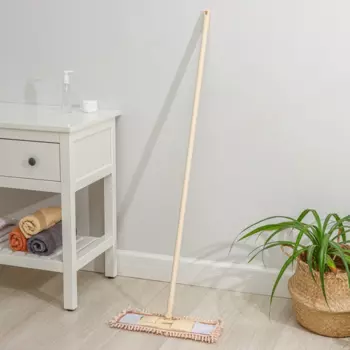 Швабра д/мытья пола плоская Доляна насадка микрофибра 4314 см металлич ручка 140 см цвет микс