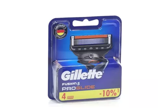 Сменные кассеты GILLETTE fusion proglide д/бритья 4 шт
