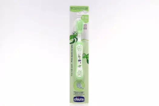 З/щетка Чикко с эргоном ручкой (с 6 мес)