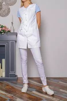 Жилет ДОКТОР СТИЛЬ Локон медицинский белый женский р 92 EUR М