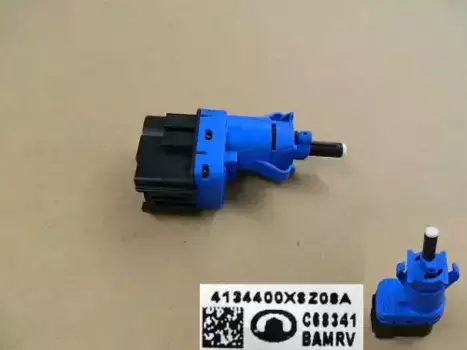 4134400XSZ08A Датчик стоп сигнала F7 F7x HAVAL