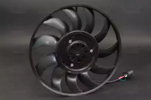 414328 Вентилятор охлаждения AUDI A6(11-) / A7(10-) / A8(10-) правый TERMAL
