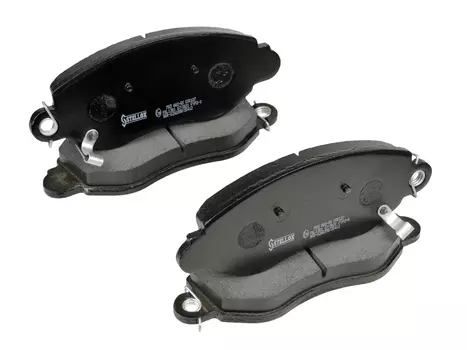 Тормозные колодки дисковые передняя ось STELLOX 783 002-SX