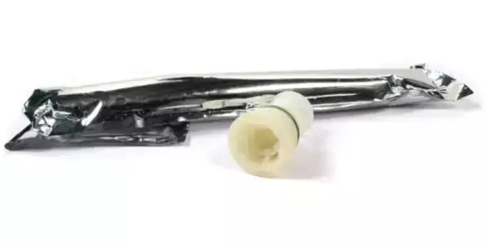 БОЛТ LR002942 LAND ROVER