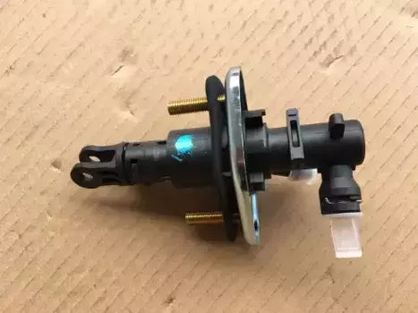 Цилиндр сцепления GEELY 1016013901