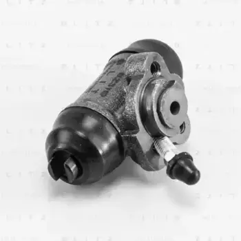 цилиндр тормозной рабочий правый! d17.46\ Toyota Corolla 92-00/Starlet 1.3 96-99 BZ3119 BLITZ