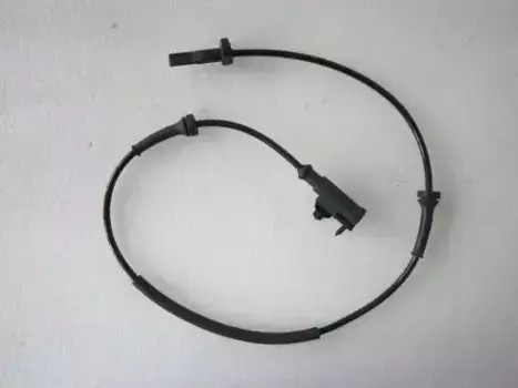 Датчик ABS MAGTECHNIC MAG3778