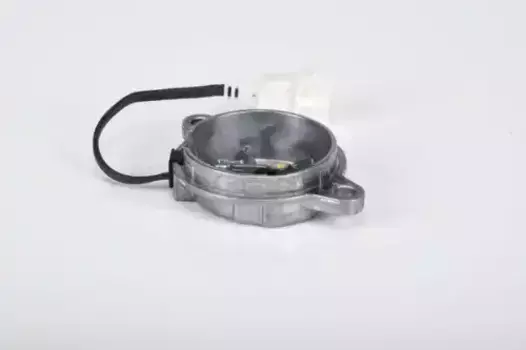 датчик положения распредвала!\ Audi A4, VW Golf IV 1.6-2.0i 95> 0 232 101 031 BOSCH