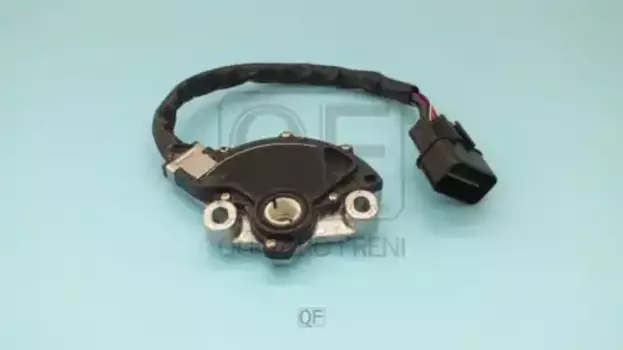 датчик положения рычага коробки передач!\ Mitsubishi L200/Pajero/Montero Sport 00-06 QF10C00009 QUATTRO FRENI