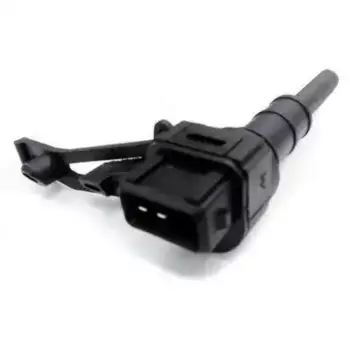 датчик скорости в КПП! 5МКПП\ Audi A4/A6, VW Passat All 95>