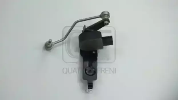 датчик уровня пневмоподвески! 20583428 перед/зад,на 2 болта\ VOLVO FH12/13 06> QF28D00077 QUATTRO FRENI