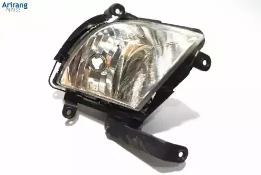 Фара противотуманная ARIRANG ARG233037R