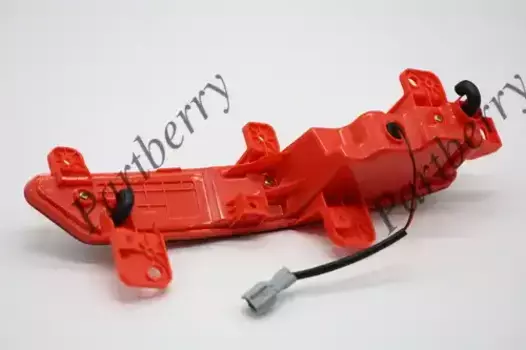 Фара противотуманная PARTBERRY PB1114048