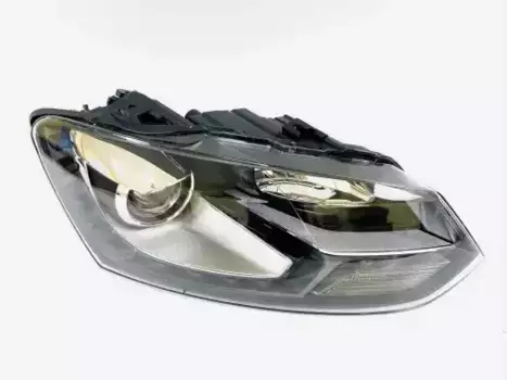 Фара UKORAUTO U0521052R