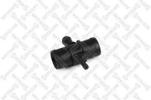 фланец системы охлаждения!\ VW Golf VI/Passat/Touran/Caddy, Audi A3 01> 75-50717-SX STELLOX