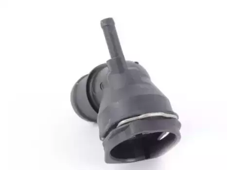 фланец системы охлаждения верхний!\ Audi A3, Seat, Skoda, VW 3C0 122 291 VAG