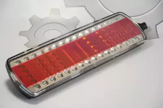 Фонарь задний СПЕЦМАШ 112.08.69-03