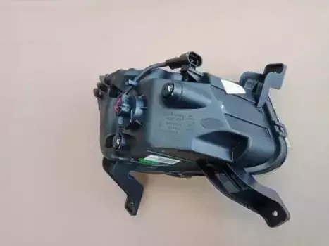 Ходовые огни GEELY 7054002500 светодиодная справа