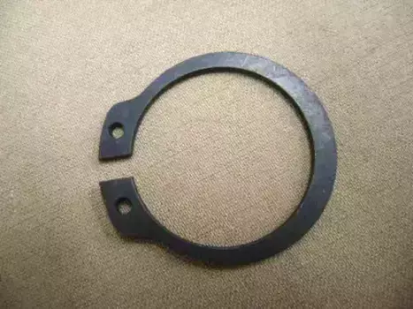 КОЛЬЦО СТОПОРНОЕ ПРИВОДА ПЕРЕДНЕЙ СТУПИЦЫ НАРУЖНЕЕ 2300011-K01 GREAT WALL