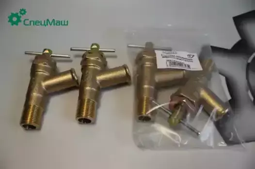 Кран отопителя СПЕЦМАШ ВС118101010