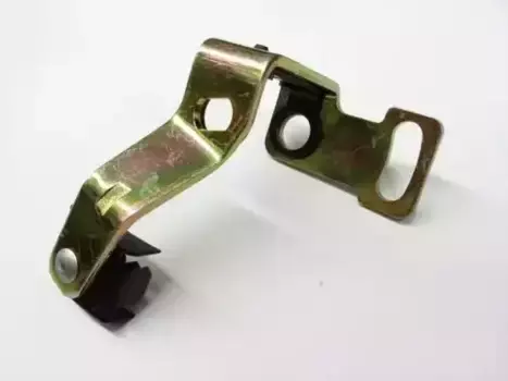 кронштейн МКПП!\ VW Passat B3/B4 1H0711202A VAG