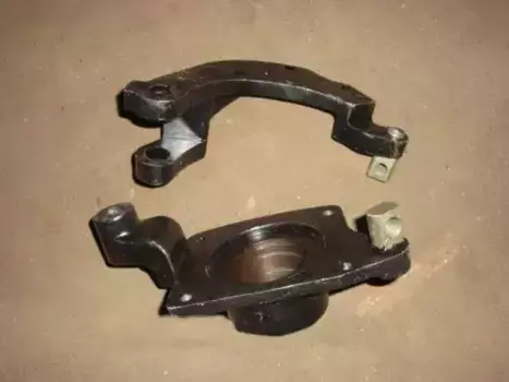 кронштейн насоса ГУР! \МАЗ 5336-3407205 БААЗ