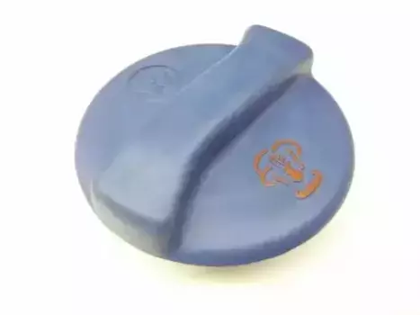 Крышка расширительного бачка VAG 1H0121321C