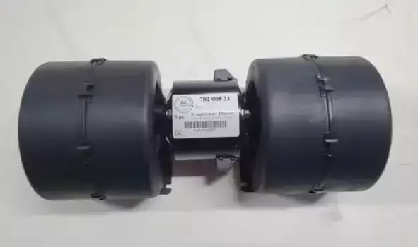 МОТОР НА ПЕЧКУ 70200821 AVLKRAFT