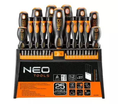 набор отверток и бит! 37 шт.\